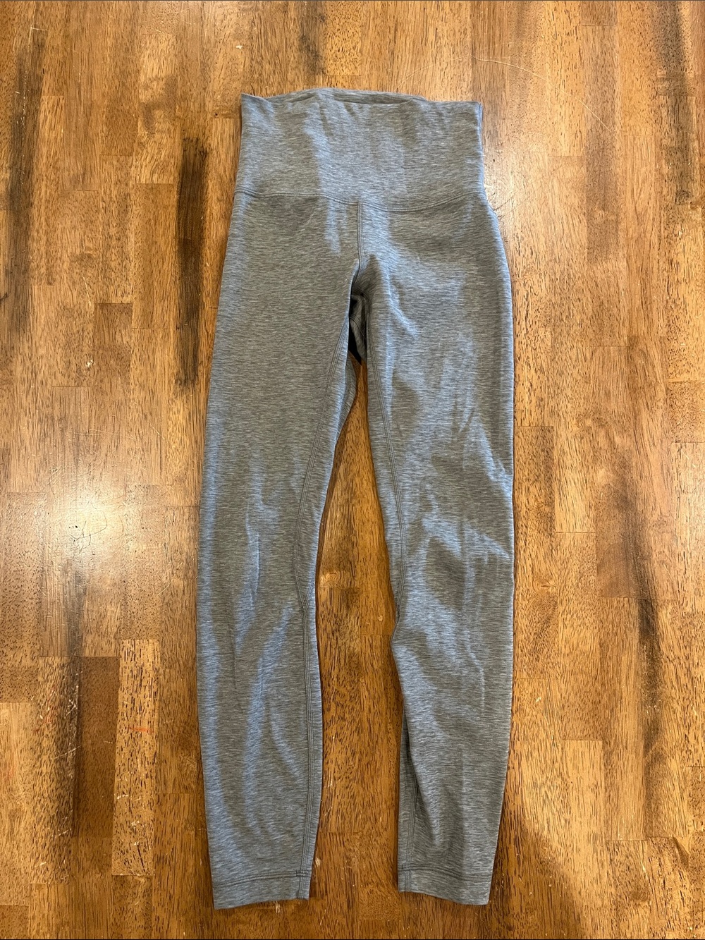 lululemon athletica Light Heather Gray Align High-Rise 25” Leggings size 2